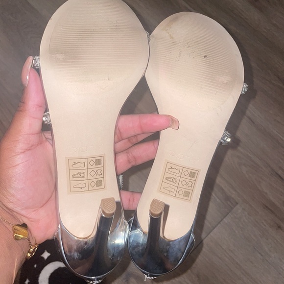 Silver Aldo heels - Picture 6 of 6